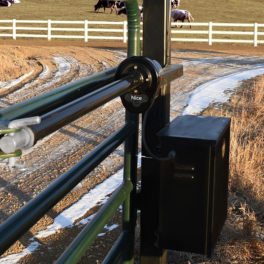 Apollo linear actuator on a gate